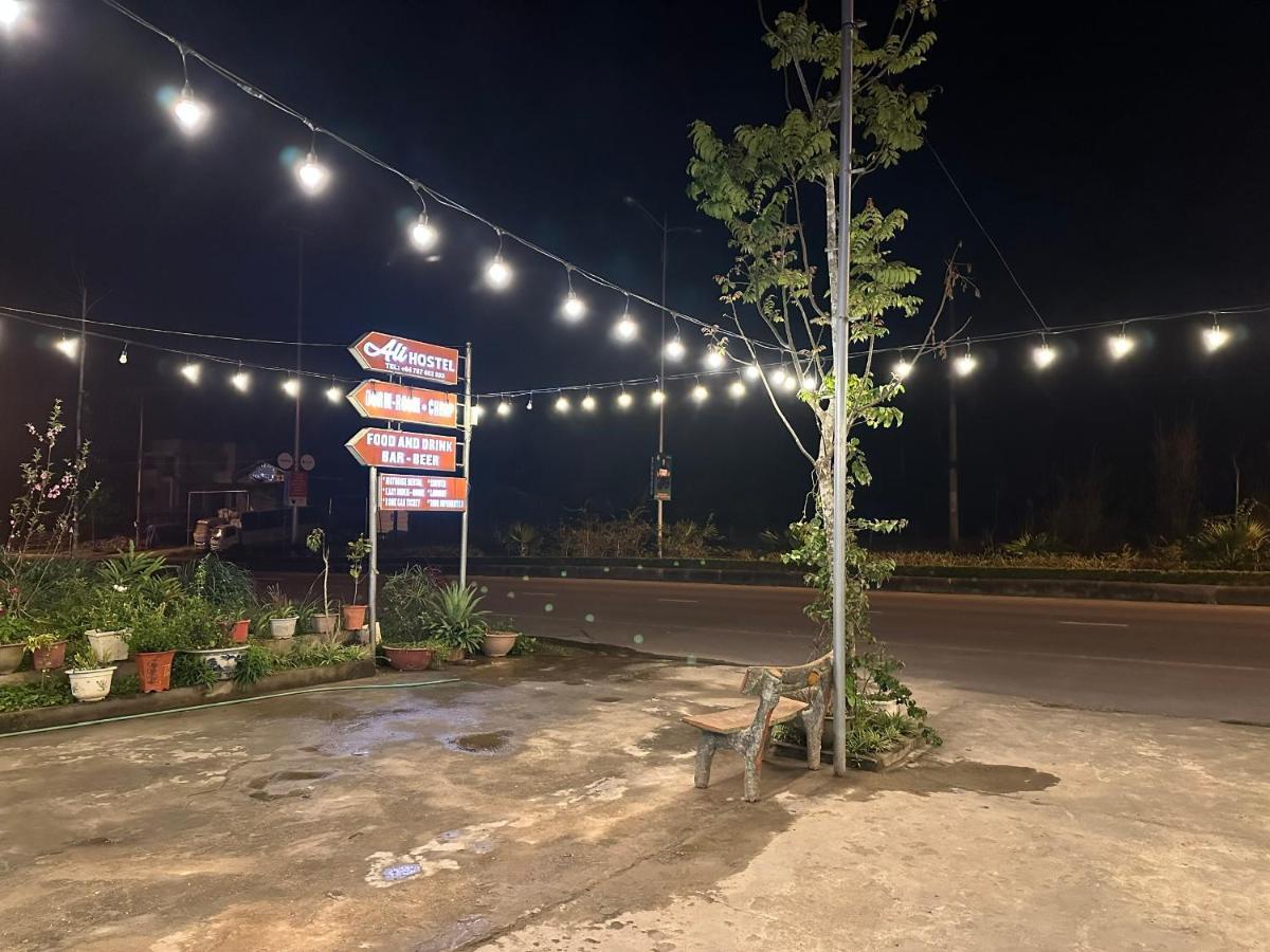 Ha Giang Ali Hostel ภายนอก รูปภาพ